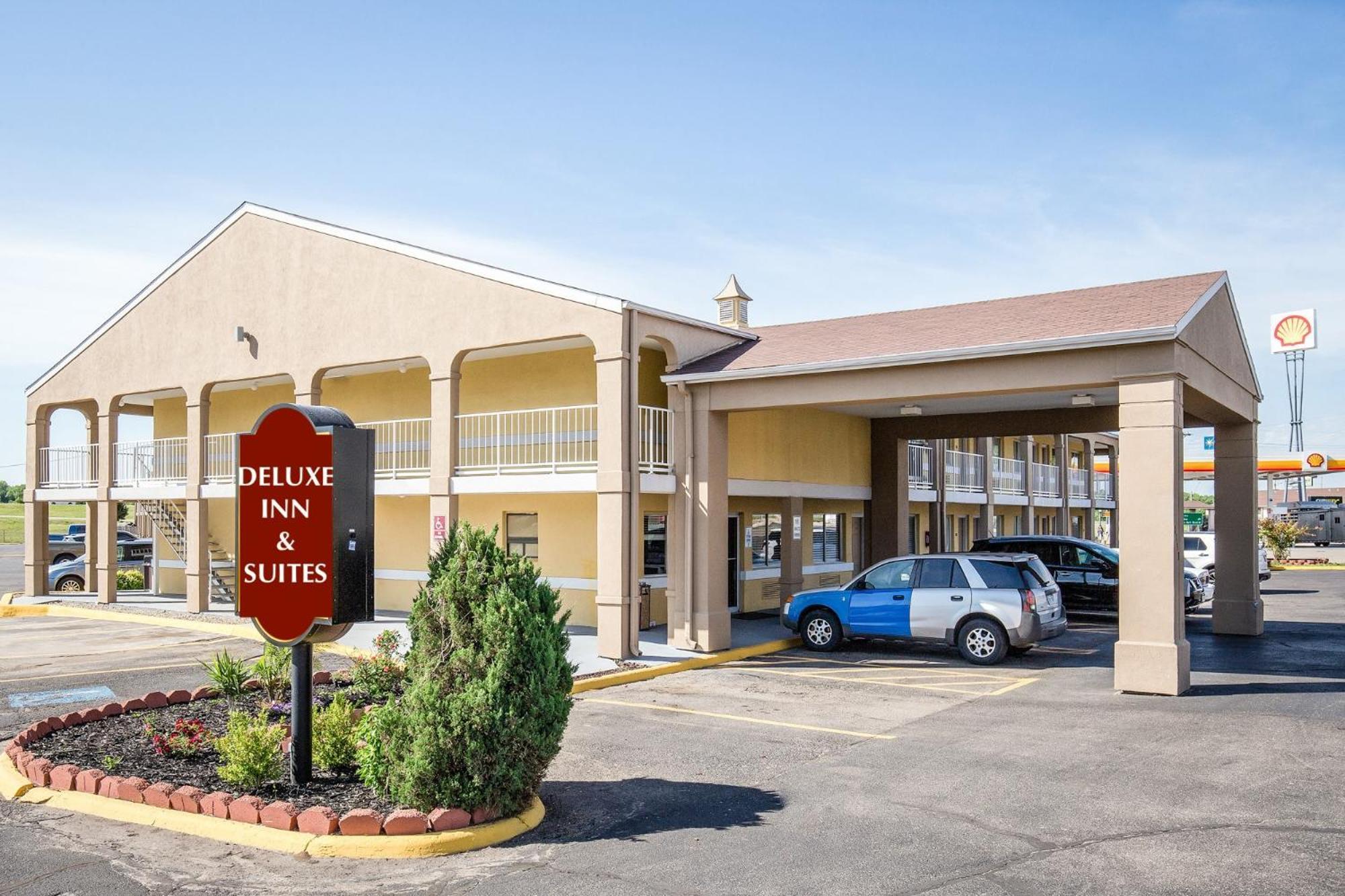 Deluxe Inn & Suites Junction City Exteriér fotografie